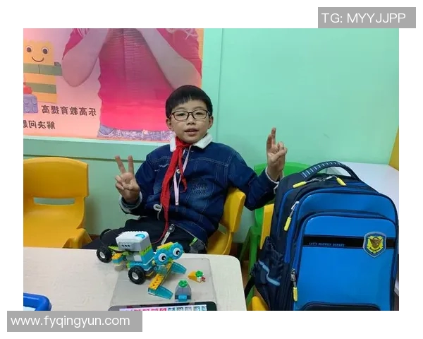 杭州足球队的蜕变之旅:从传统到现代的全新探索与发展 杭州足球队的蜕变之旅:从传统到现代的全新探索与发展